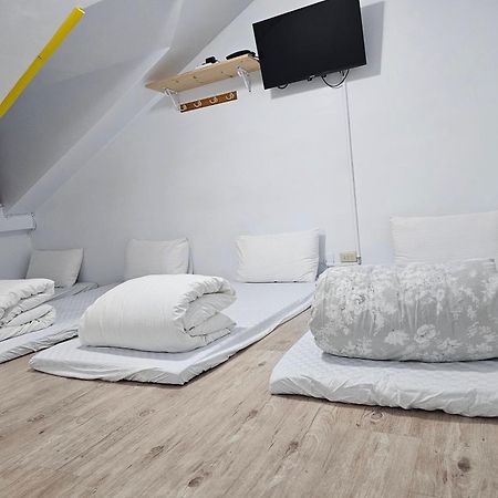Fire B&B Чишанг Екстериор снимка